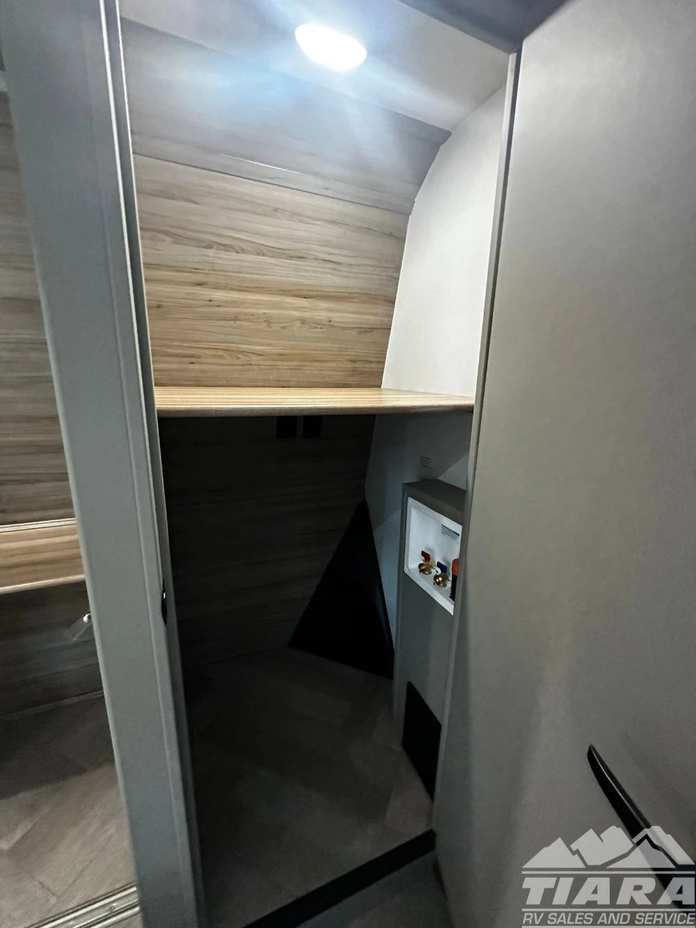 Tiara Rv 2026 Keystone Rv Sprinter 3920DSL Fifth Wheel in Eklhart, IN - 530134