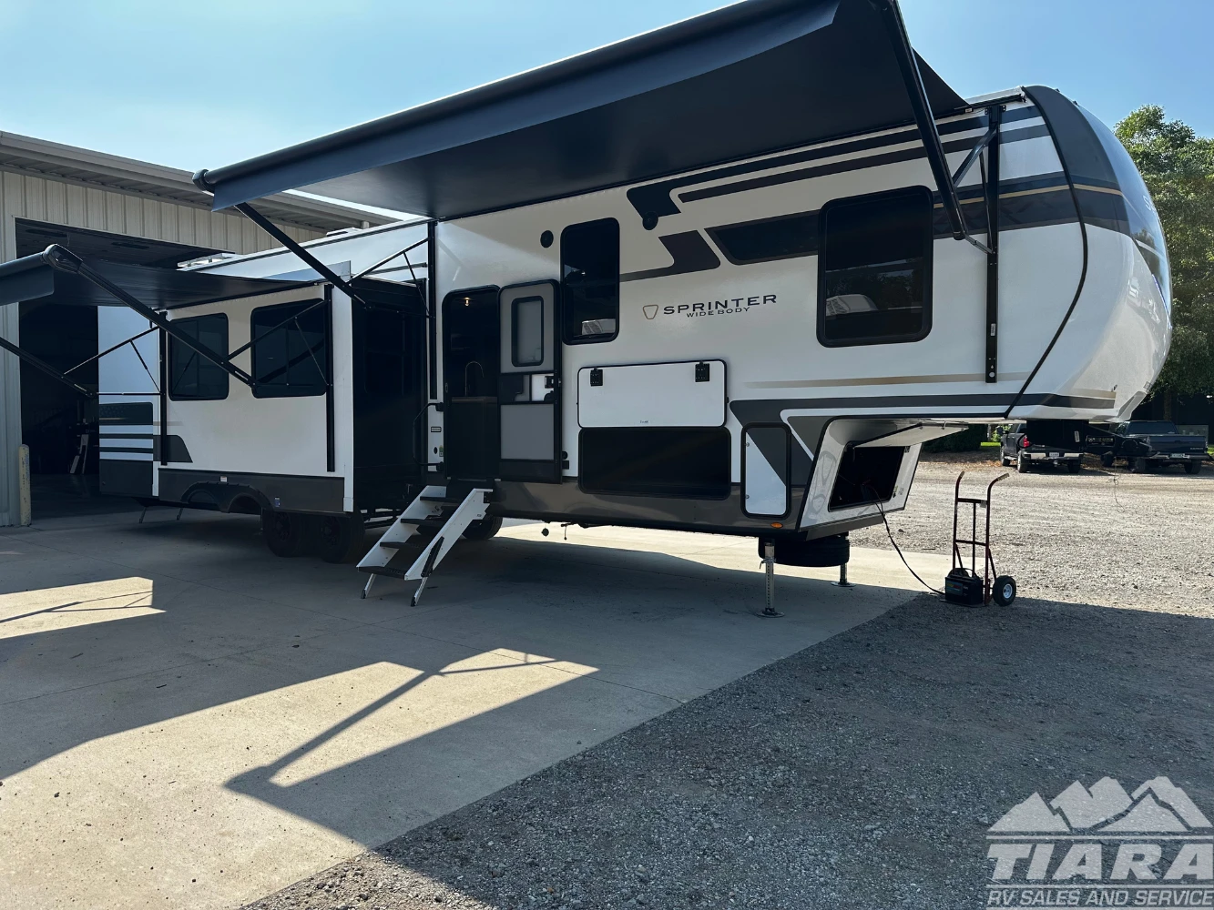 Tiara Rv 2026 Keystone Rv Sprinter 3920DSL Fifth Wheel in Eklhart, IN - 530134