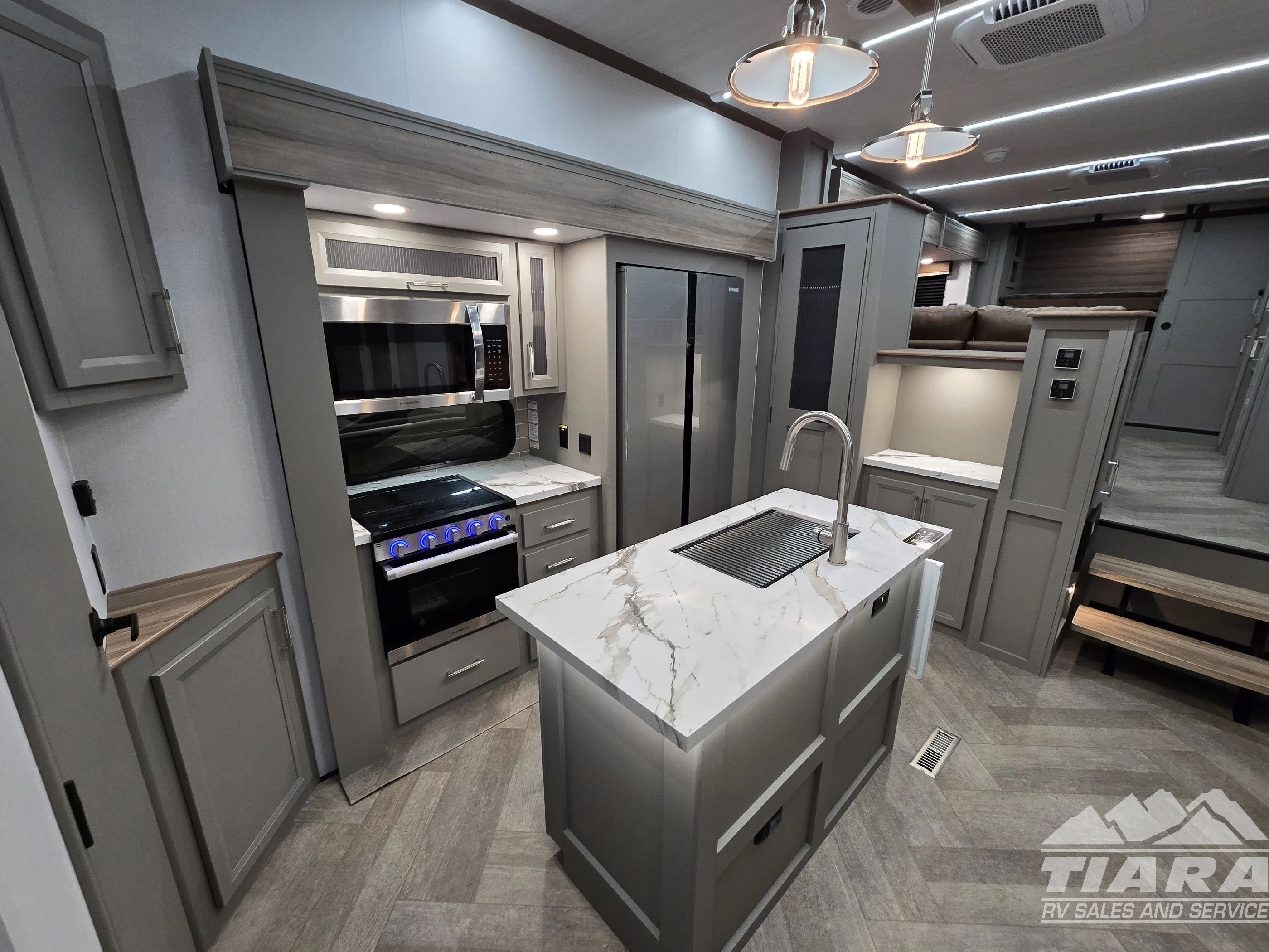Tiara Rv 2026 Keystone Rv Sprinter 3800FLB Fifth Wheel in Eklhart, IN - 530541