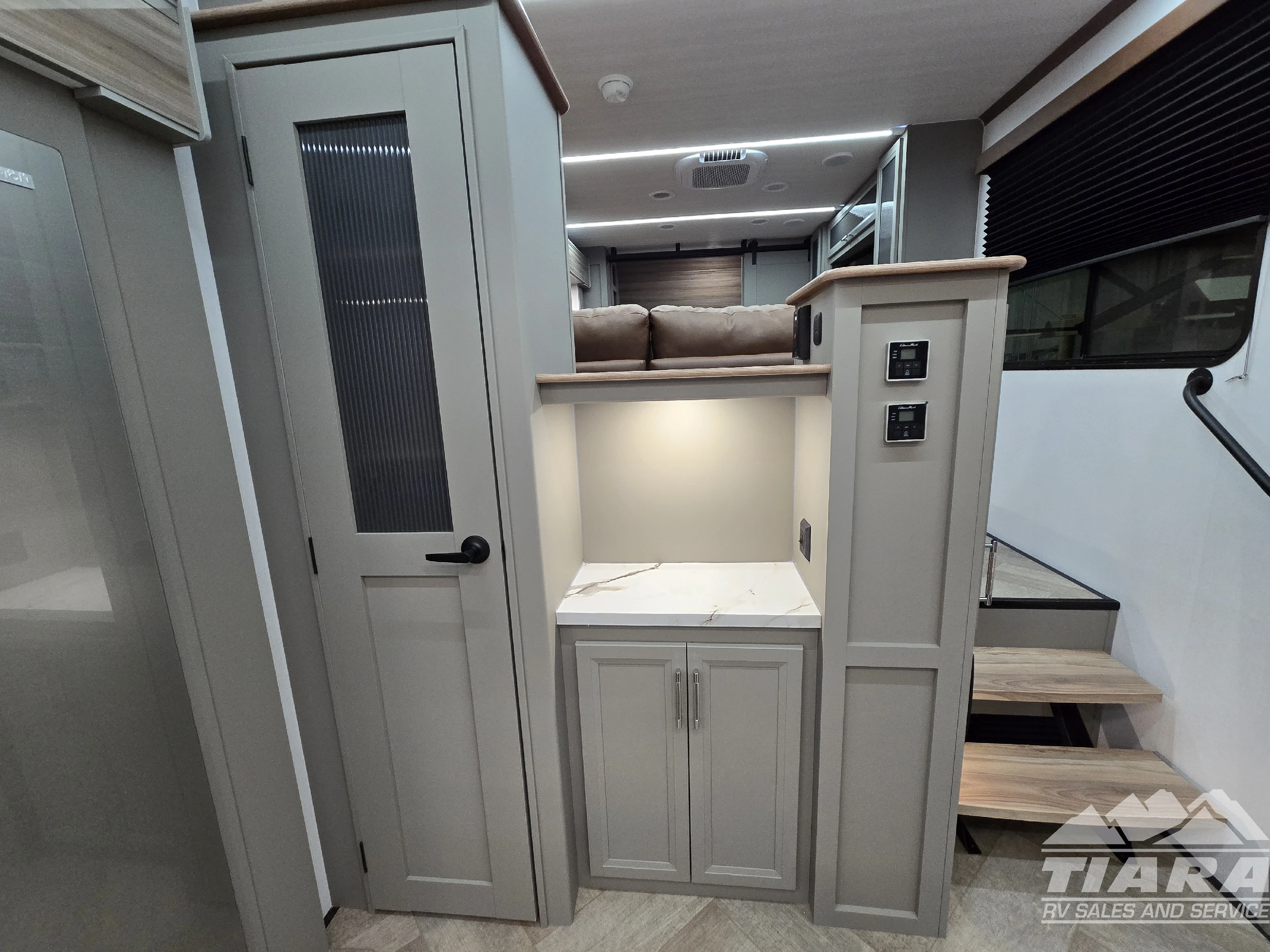 Tiara Rv 2026 Keystone Rv Sprinter 3800FLB Fifth Wheel in Eklhart, IN - 530541