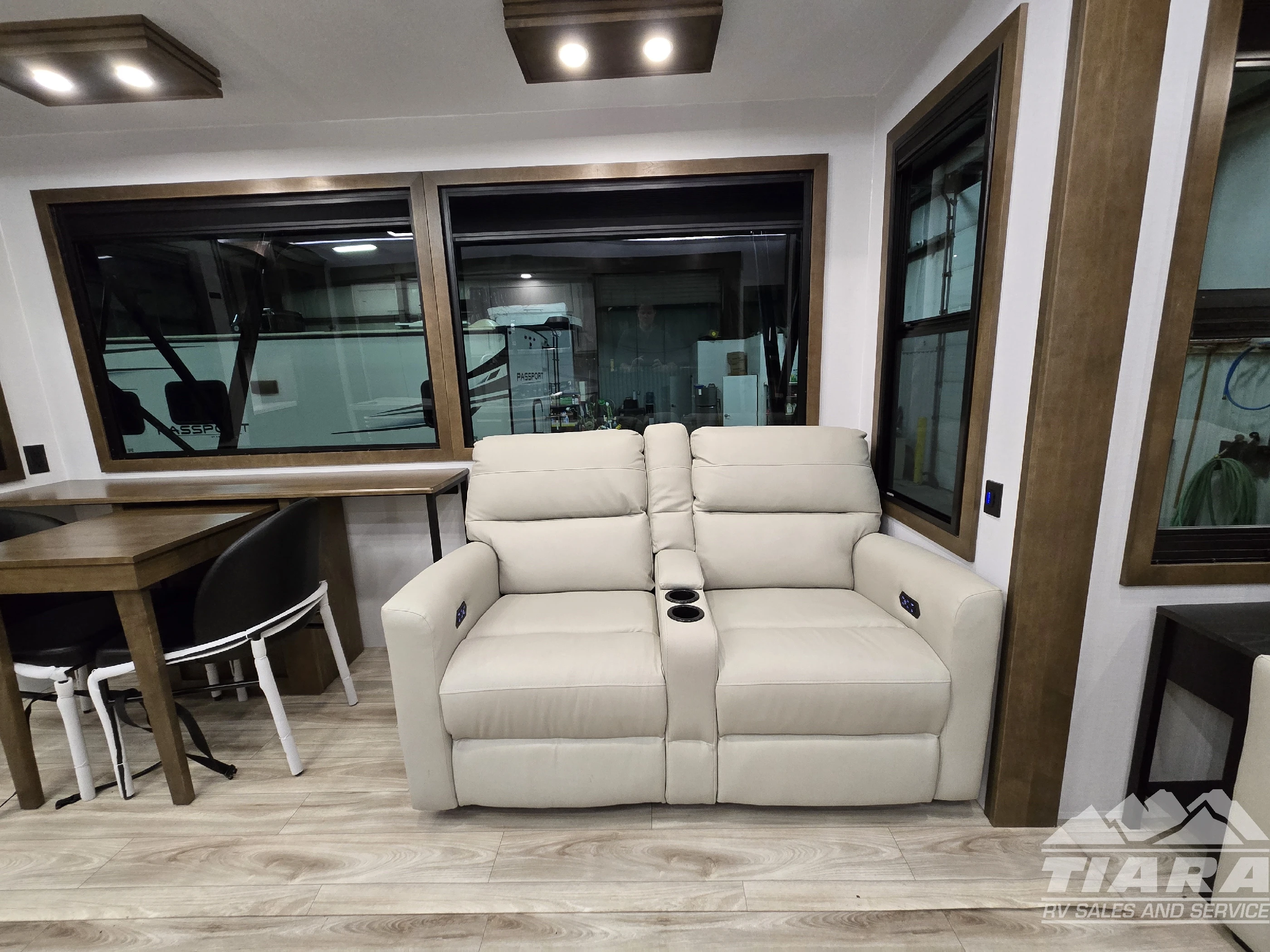 Tiara Rv 2026 Keystone Rv Montana 3100RL Fifth Wheel in Eklhart, IN - 700729